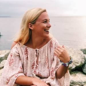 Meet your Posher, Haley